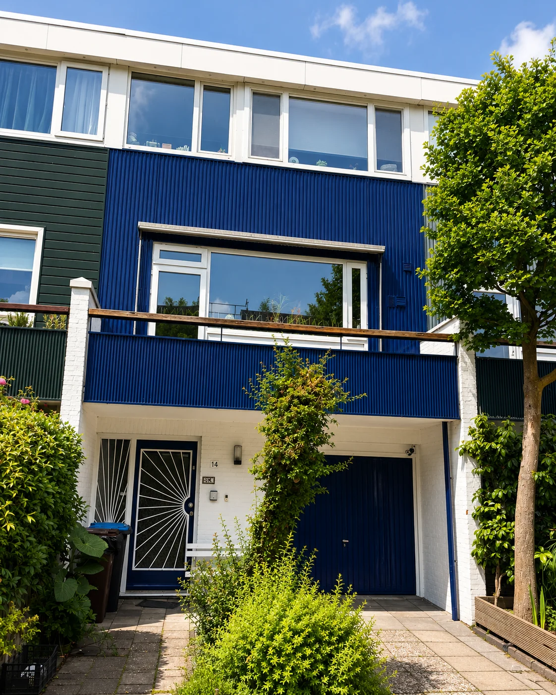 Blauwe stadswoning